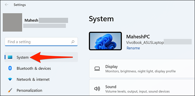 Seleccione "Sistema" en Configuración en Windows 11.