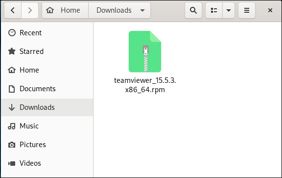 El archivo del paquete RPM de TeamViewer en una carpeta "Descargas".