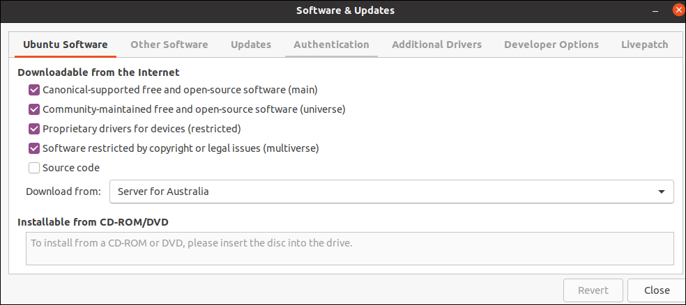 Software y actualizaciones de Ubuntu que muestran los repositorios principal, universal, restringido y multiverso