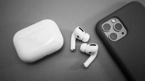 best-earbuds-iphone-header-6554467-2440229-jpg-5094096