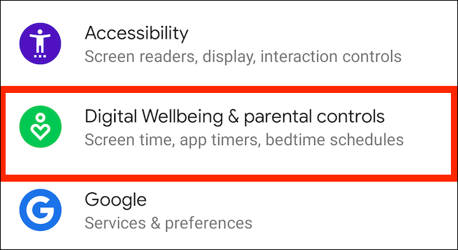 Toca "Bienestar digital y controles parentales" en Configuración.
