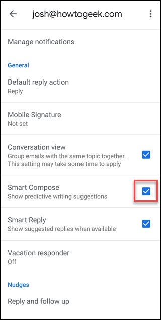 Página de configuración de Gmail con una casilla alrededor de la marca de verificación para redacción inteligente