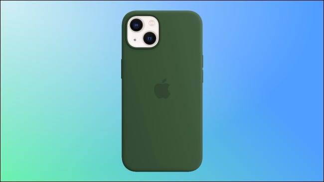 Funda de silicona Apple con un fondo verde y azul