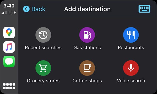 El menú "Agregar destino" en Google Maps para CarPlay en iPhone.