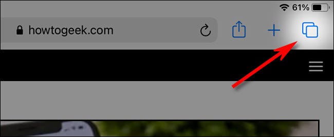 En Safari para iPad, puedes cambiar entre pestañas tocando el botón "Pestañas".