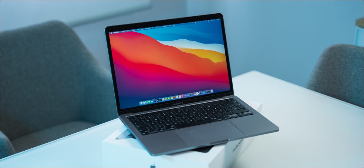 Un Apple MacBook Pro 2020 con un chip Apple Silicon M1.