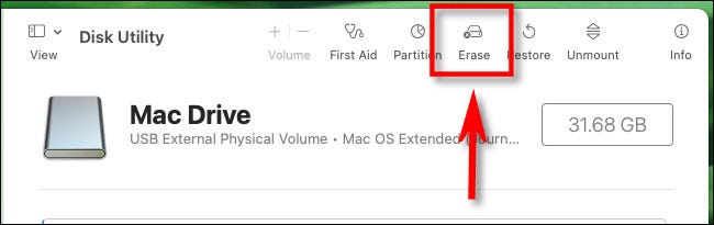 En la Utilidad de Discos de Mac, haga clic en "Borrar" en la barra de herramientas.