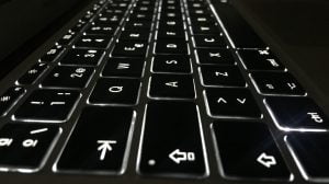 macbook-keyboard-8386180-5033562-jpg-8372582