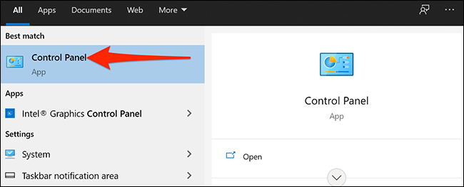 Busque "Panel de control" en el menú Inicio de Windows 10.
