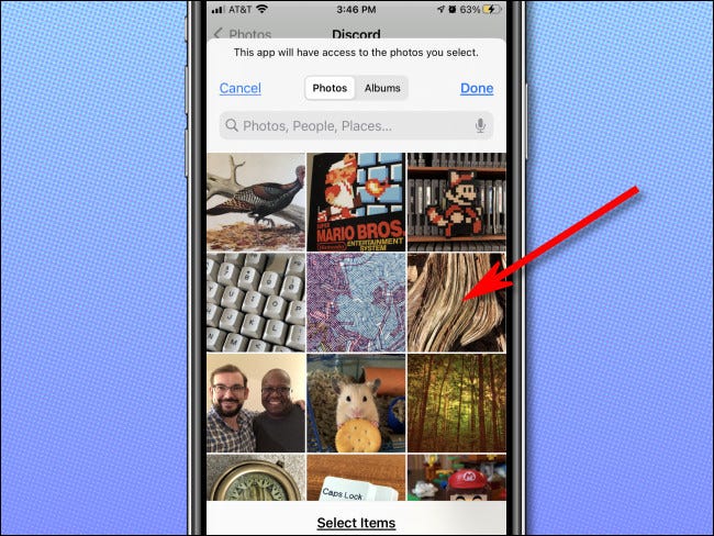 Elegir "Fotos seleccionadas" en iPhone en Configuración de privacidad de fotos.