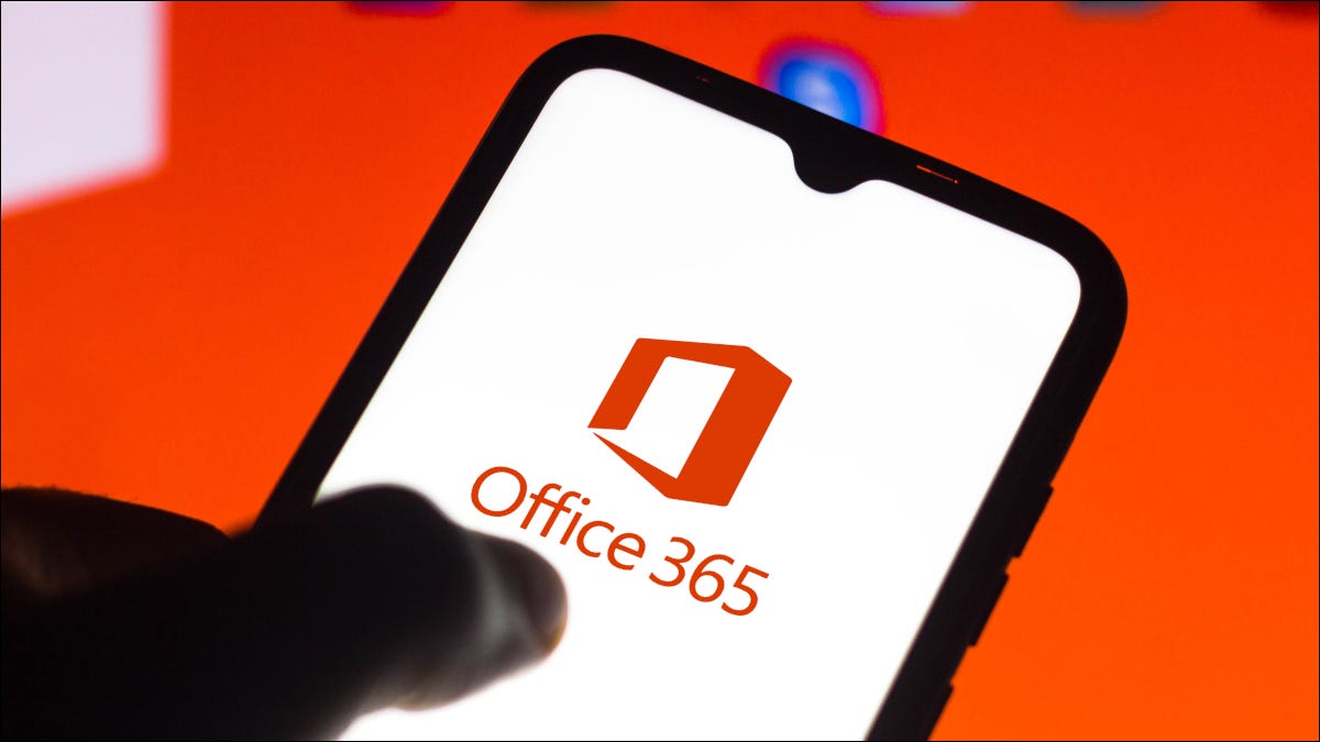 Pantalla de teléfono inteligente que muestra el logotipo de Office 365