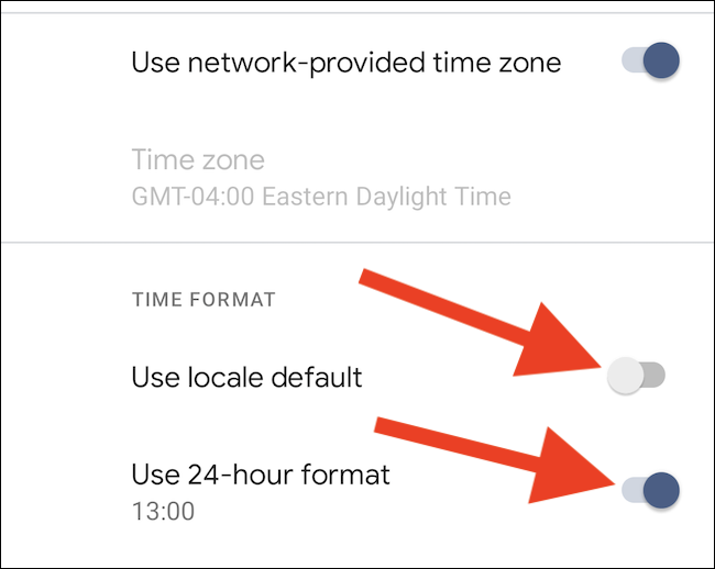 Desactive "Usar configuración regional predeterminada" y habilite "Usar formato de 24 horas"