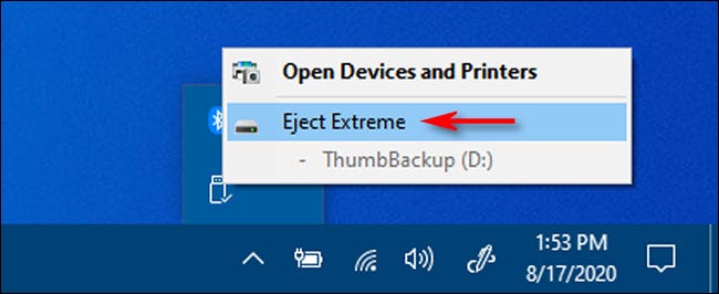 Hacer clic "Expulsar" y el nombre de la unidad USB que desea eliminar en Windows 10.