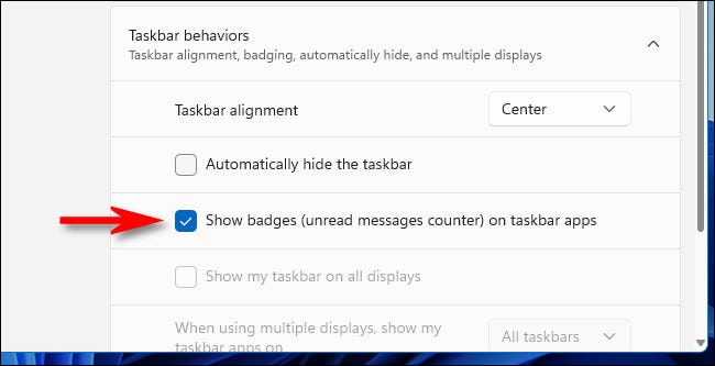 Coloque una marca de verificación junto a "Mostrar insignias (contador de mensajes no leídos) en las aplicaciones de la barra de tareas".
