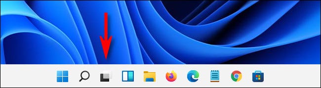 En la barra de tareas de Windows 11, haga clic en el botón Vista de tareas.